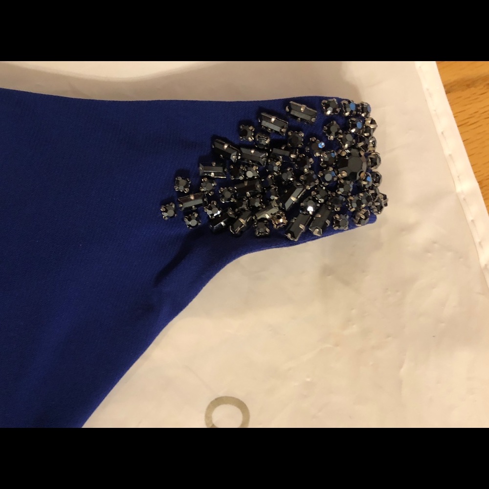 Cache blue gown with split - Picture 2 of 3